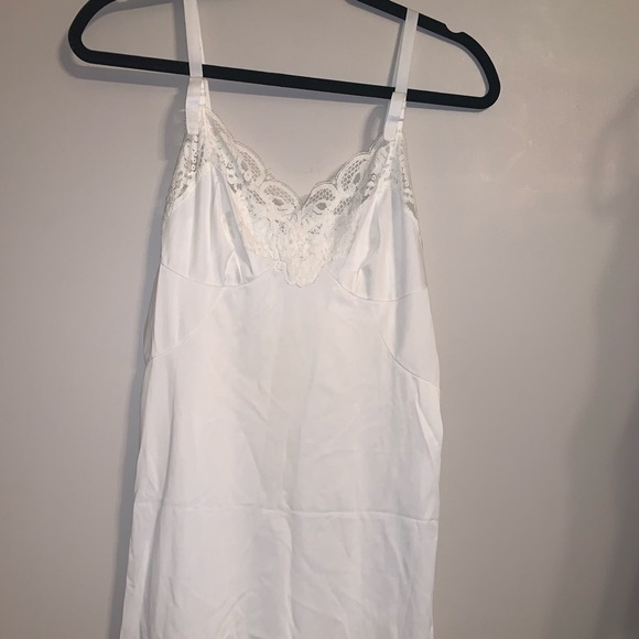 Vintage Sears “that doesn’t slip” Slip - Picture 6 of 6